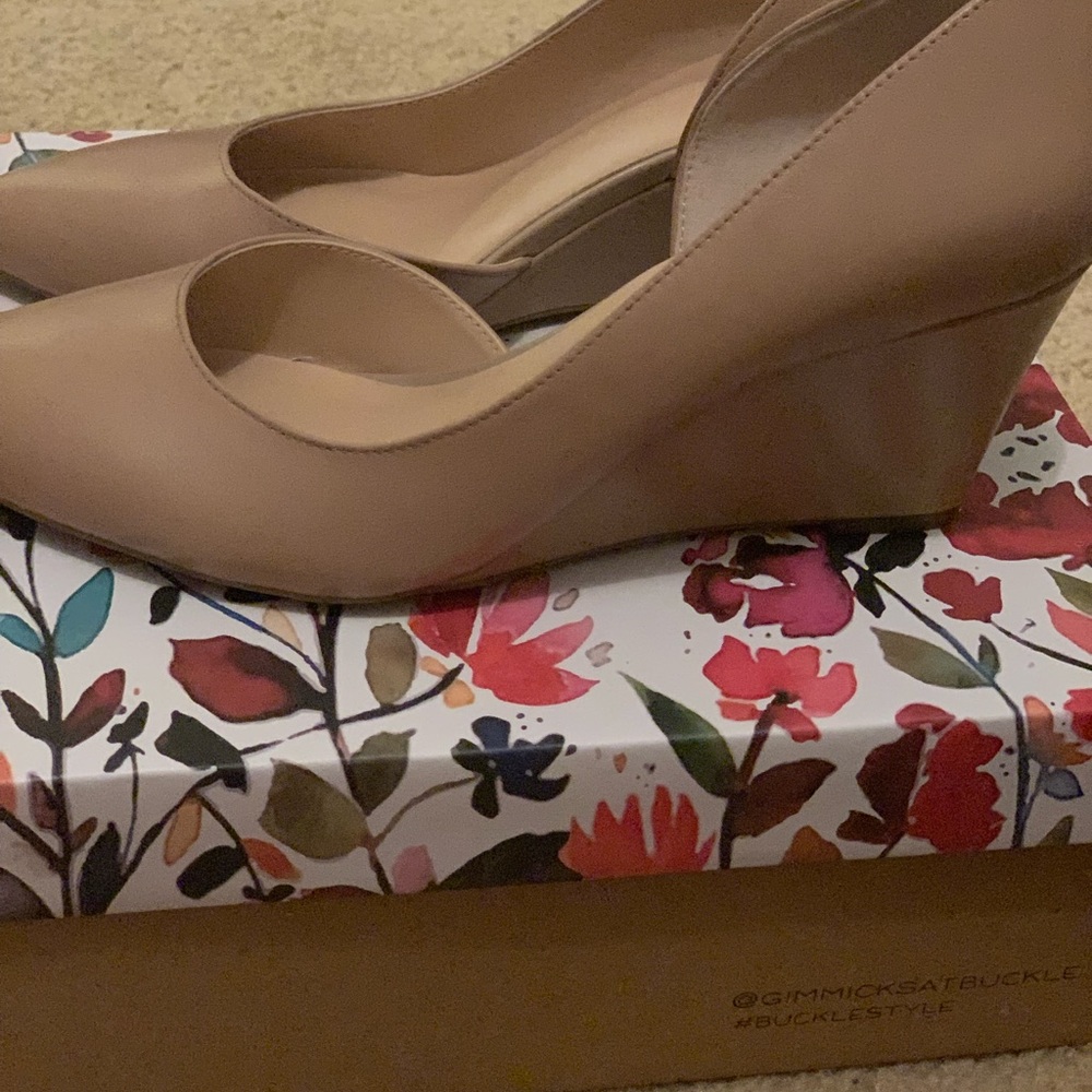 Buckle Gimmick Wedge heel Tan size 8
